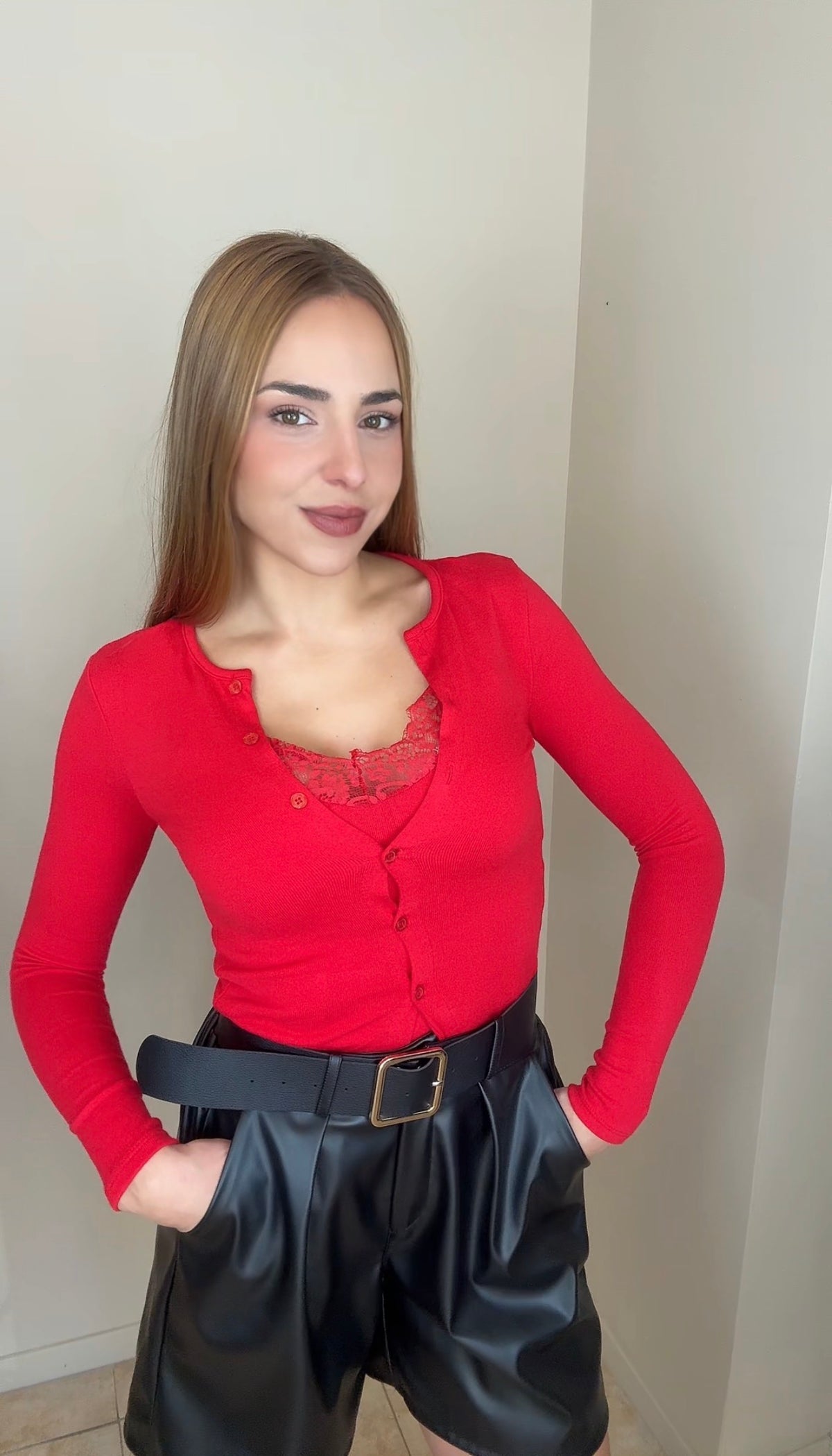 Rebeca con encaje