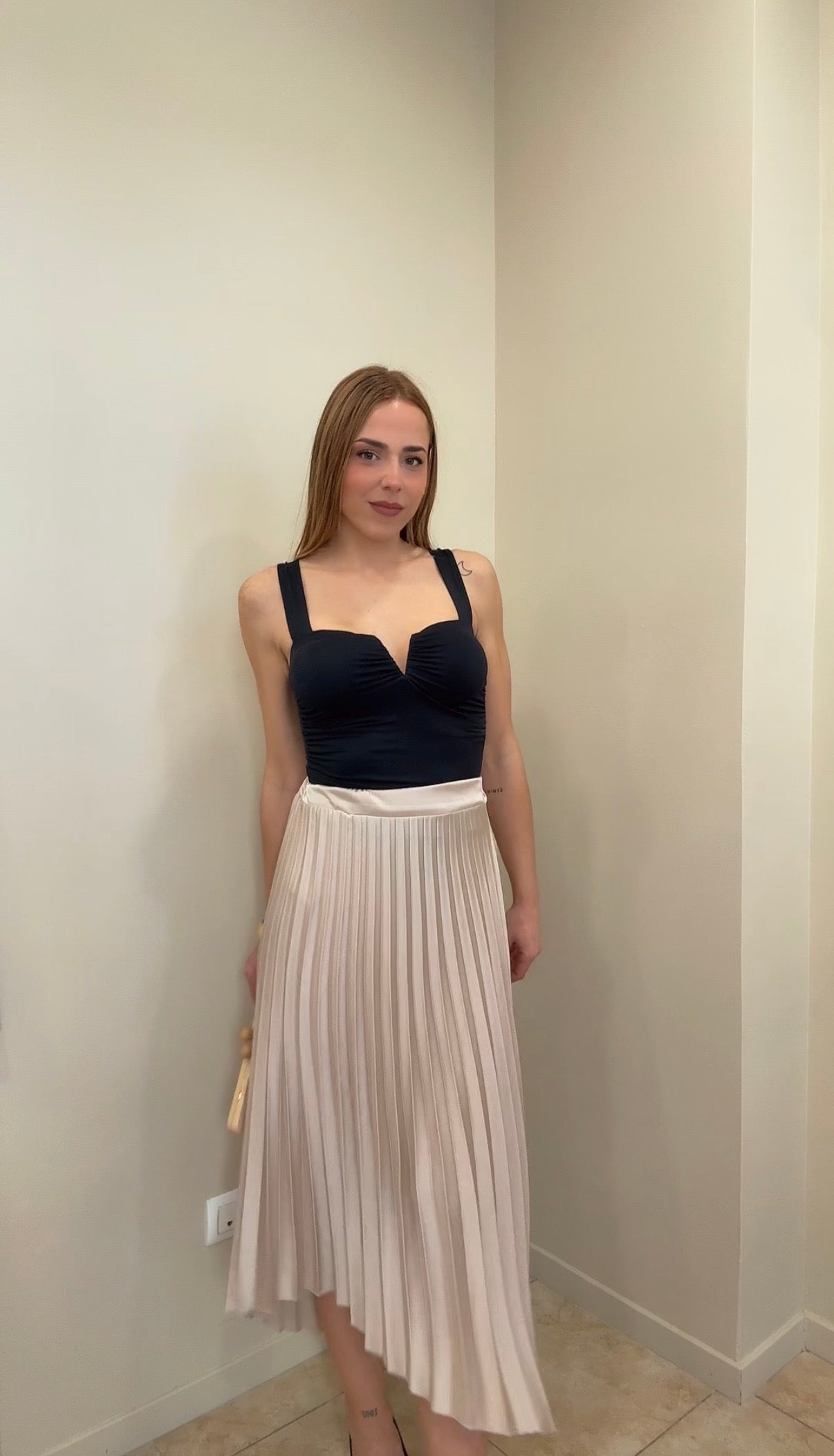 Falda midi plisada
