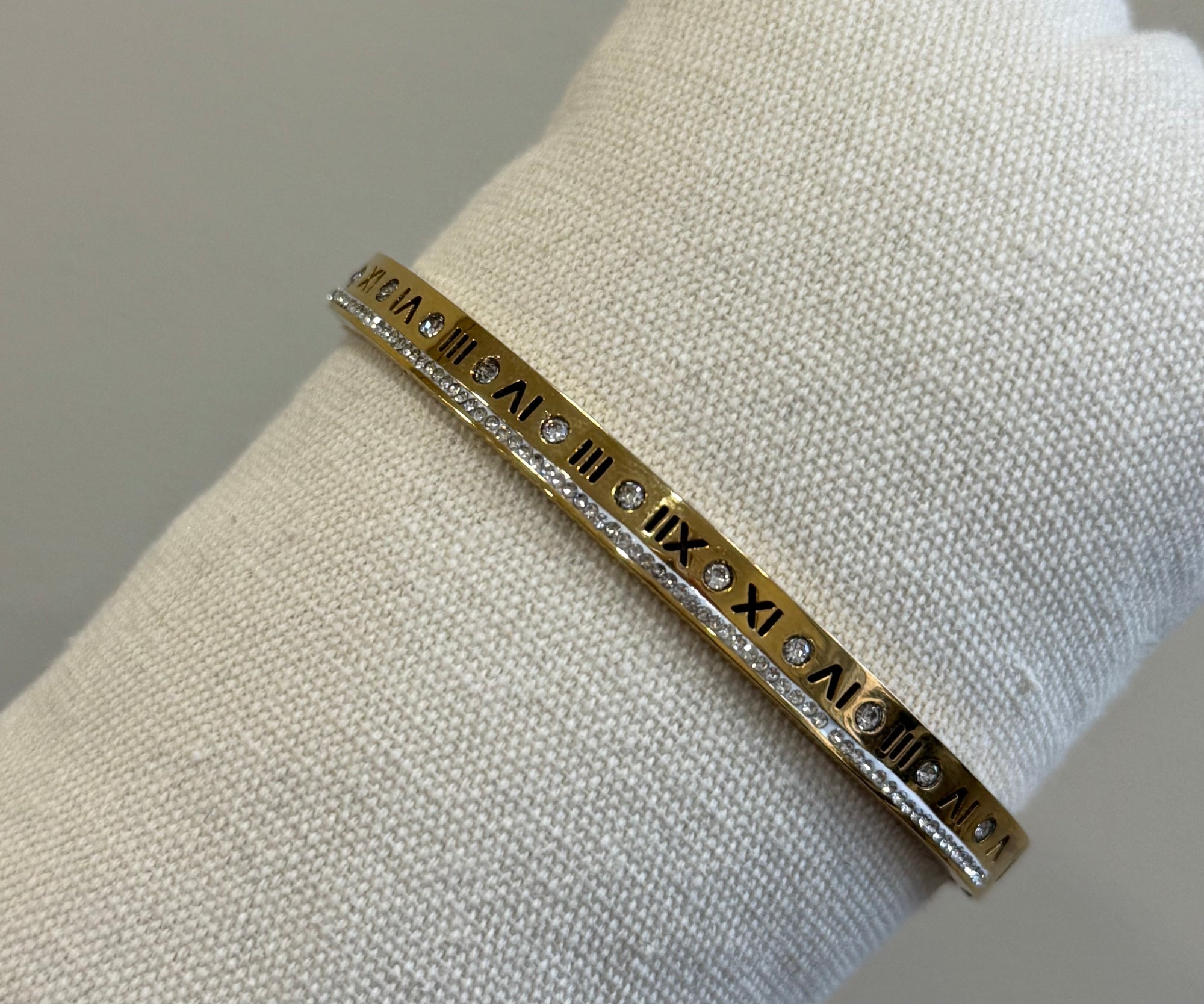 Brazalete romano dorado