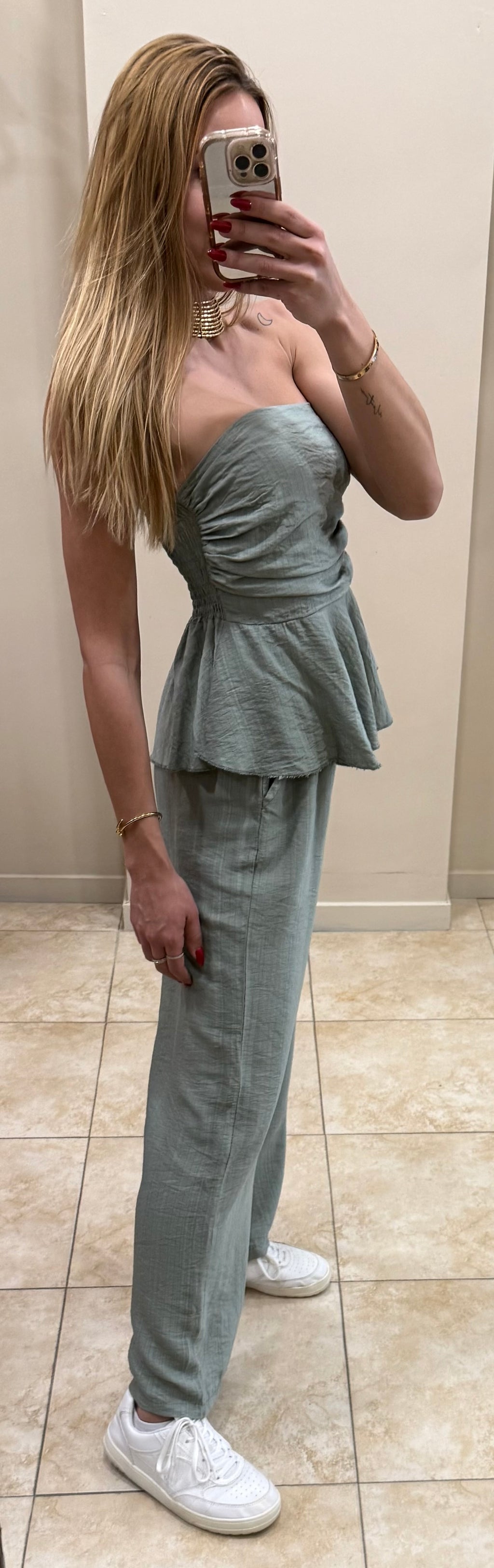 Conjunto SALVIA