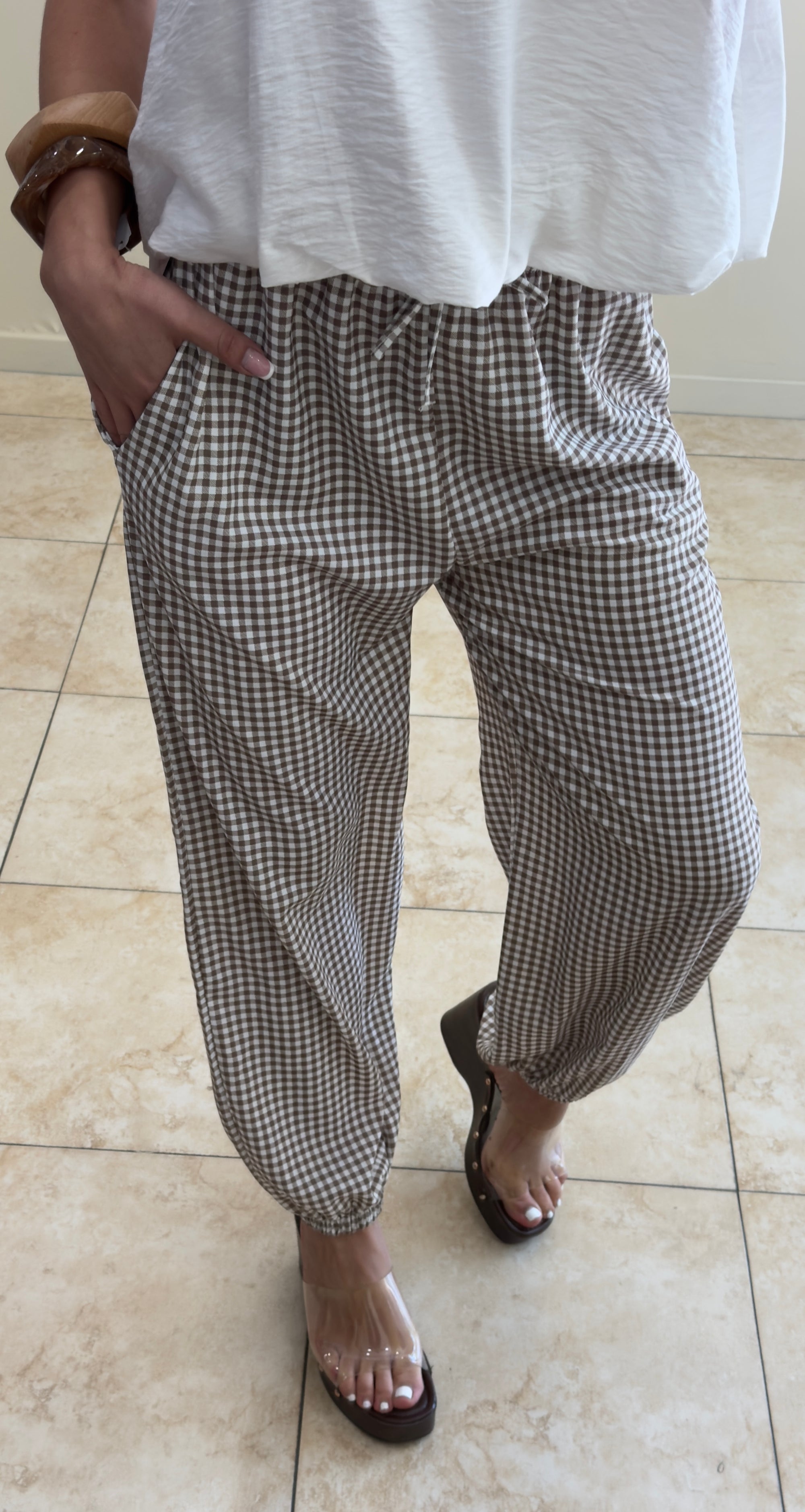 Pantalón Vichy marrón