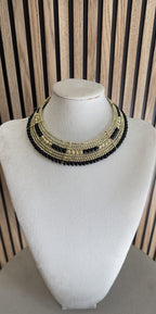 Collar CLEO