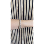 Brazalete plateado étnico