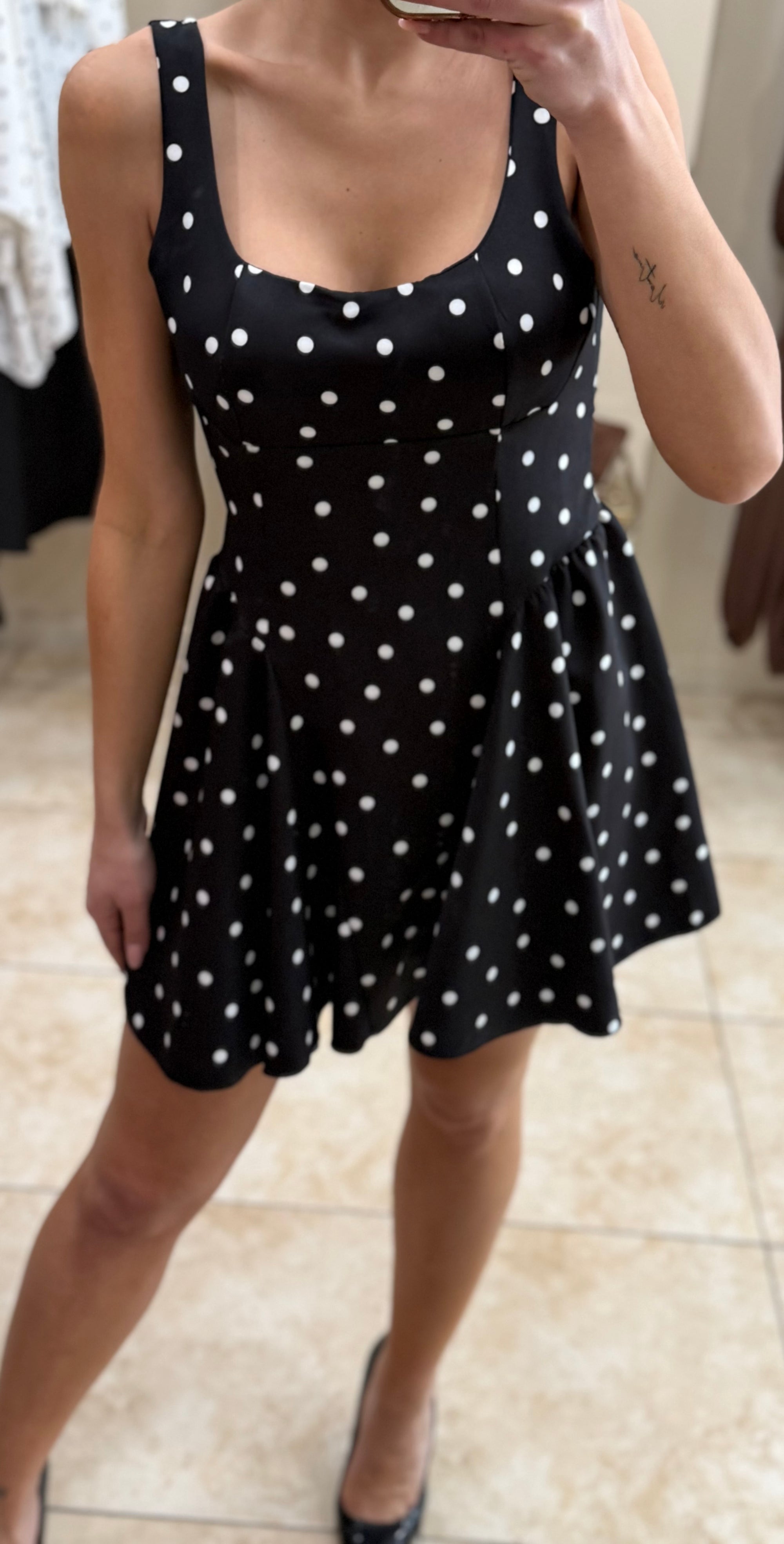 Vestido mini lunares