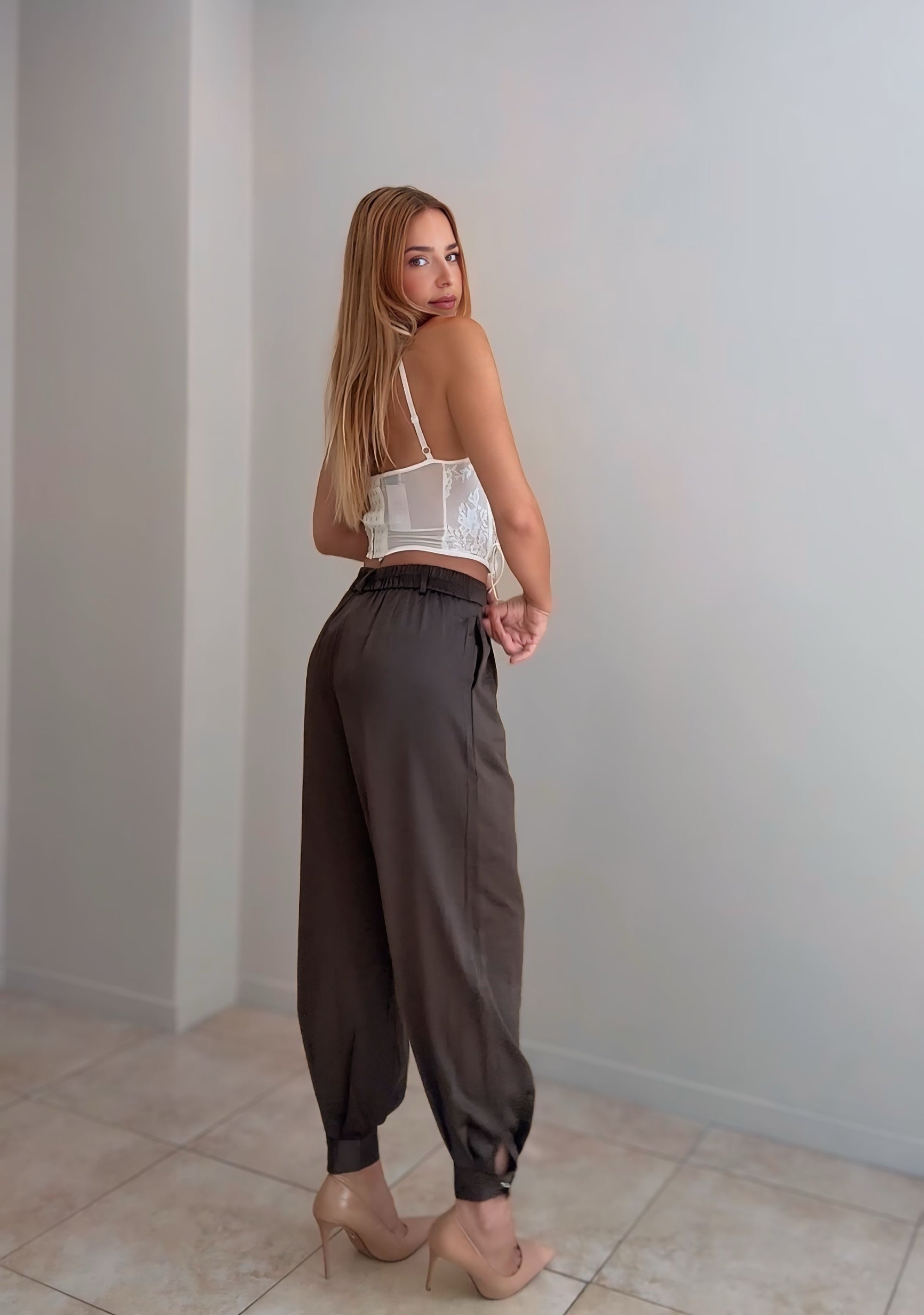 Pantalón satinado bombacho