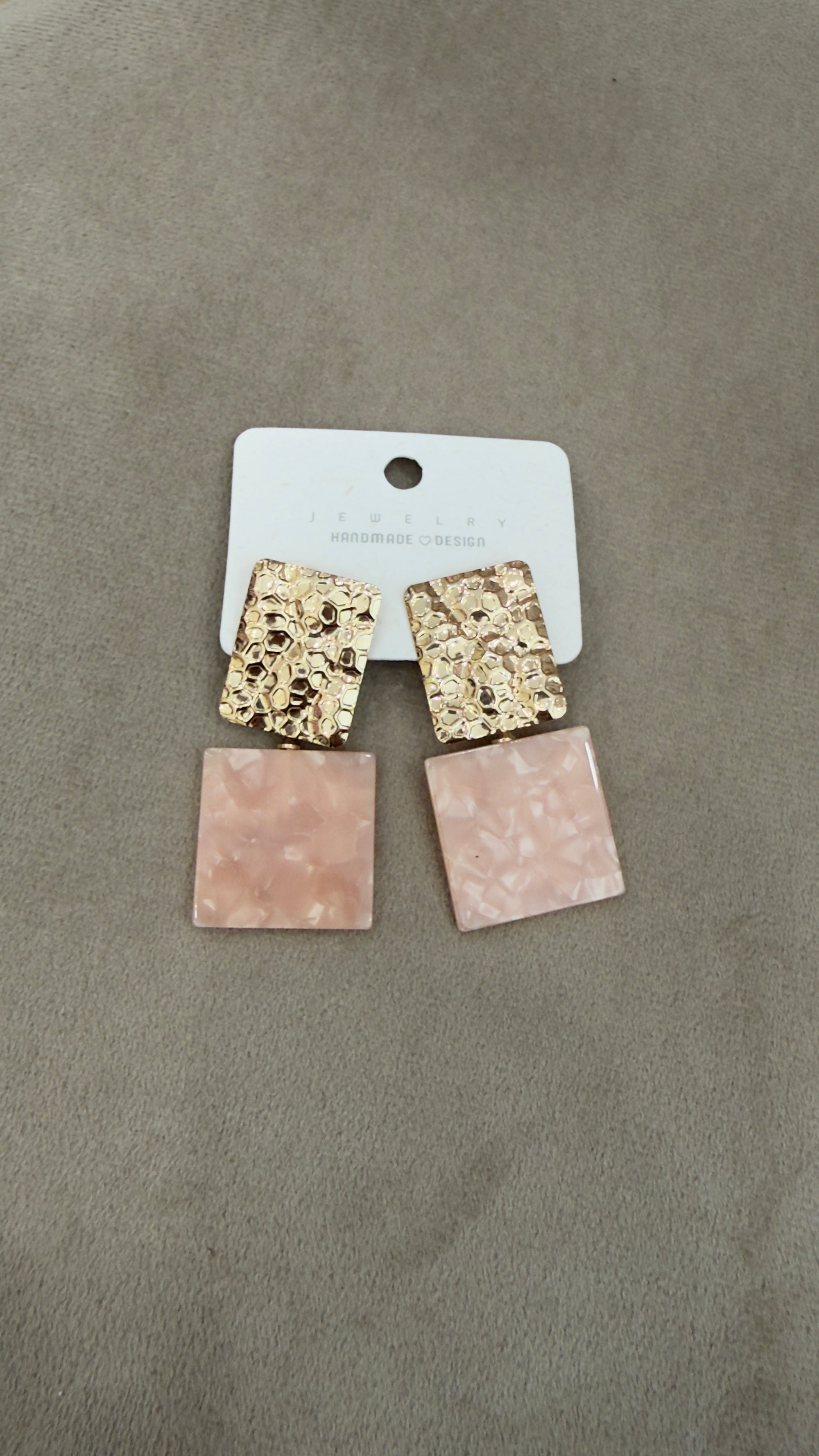 Pendientes rosa nácar