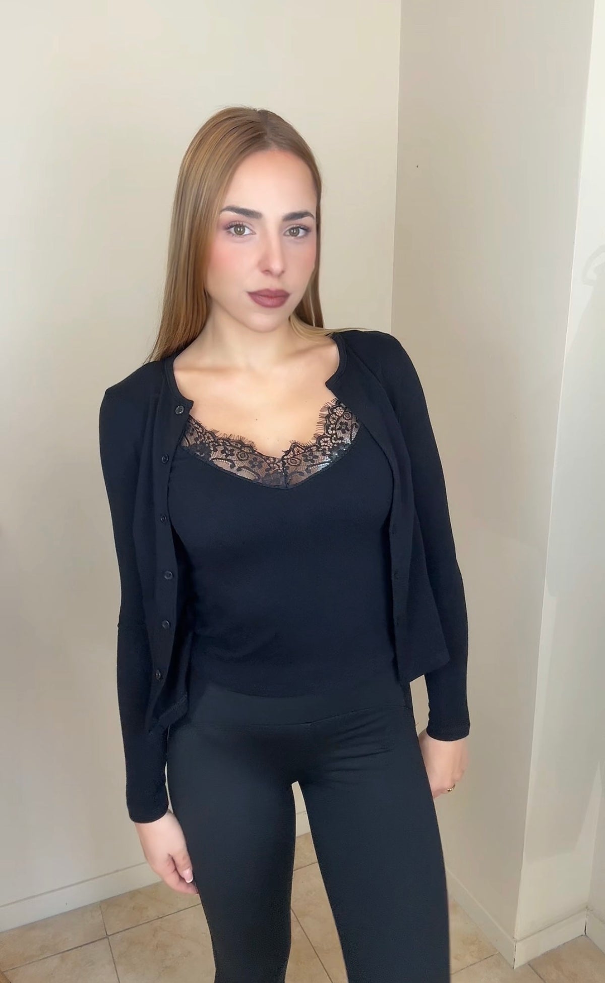 Rebeca con encaje