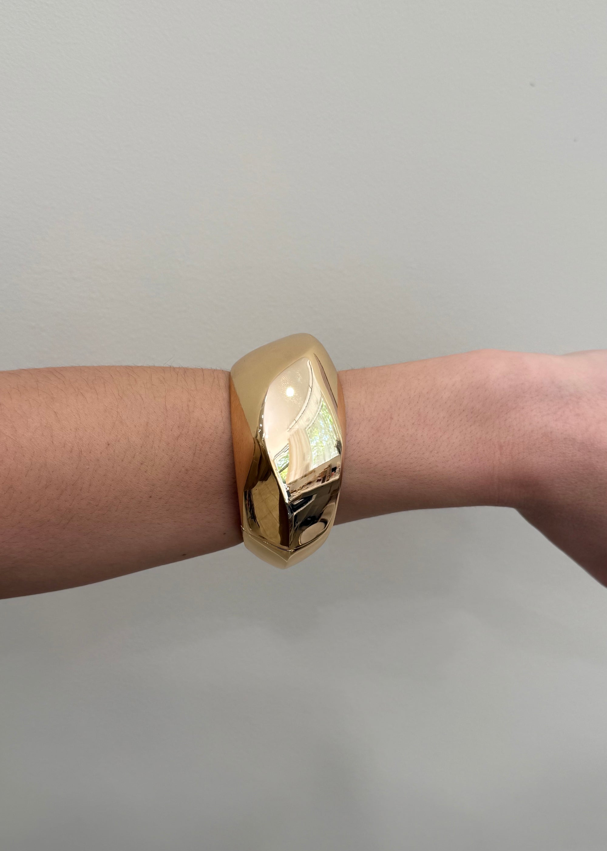 Brazalete dorado