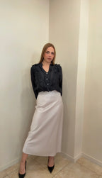 Falda midi satinada
