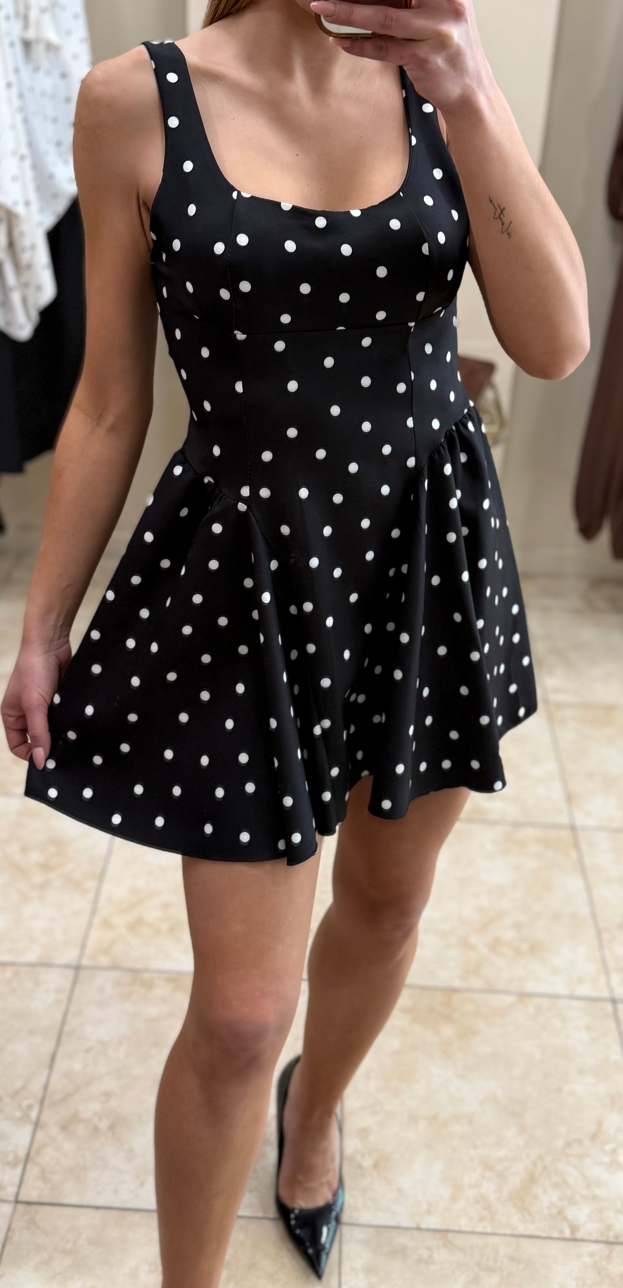 Vestido mini lunares