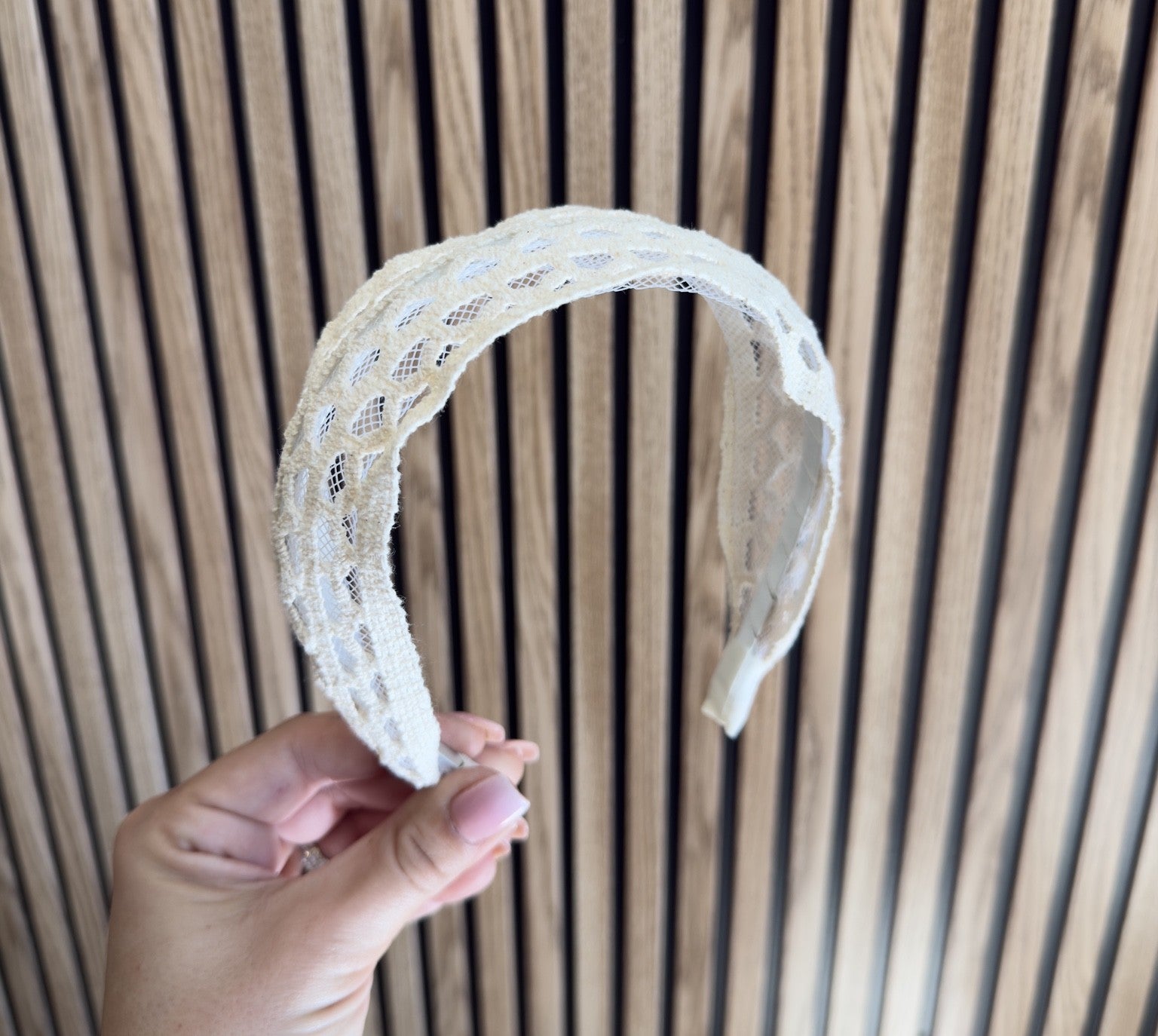 Diadema crochet calada