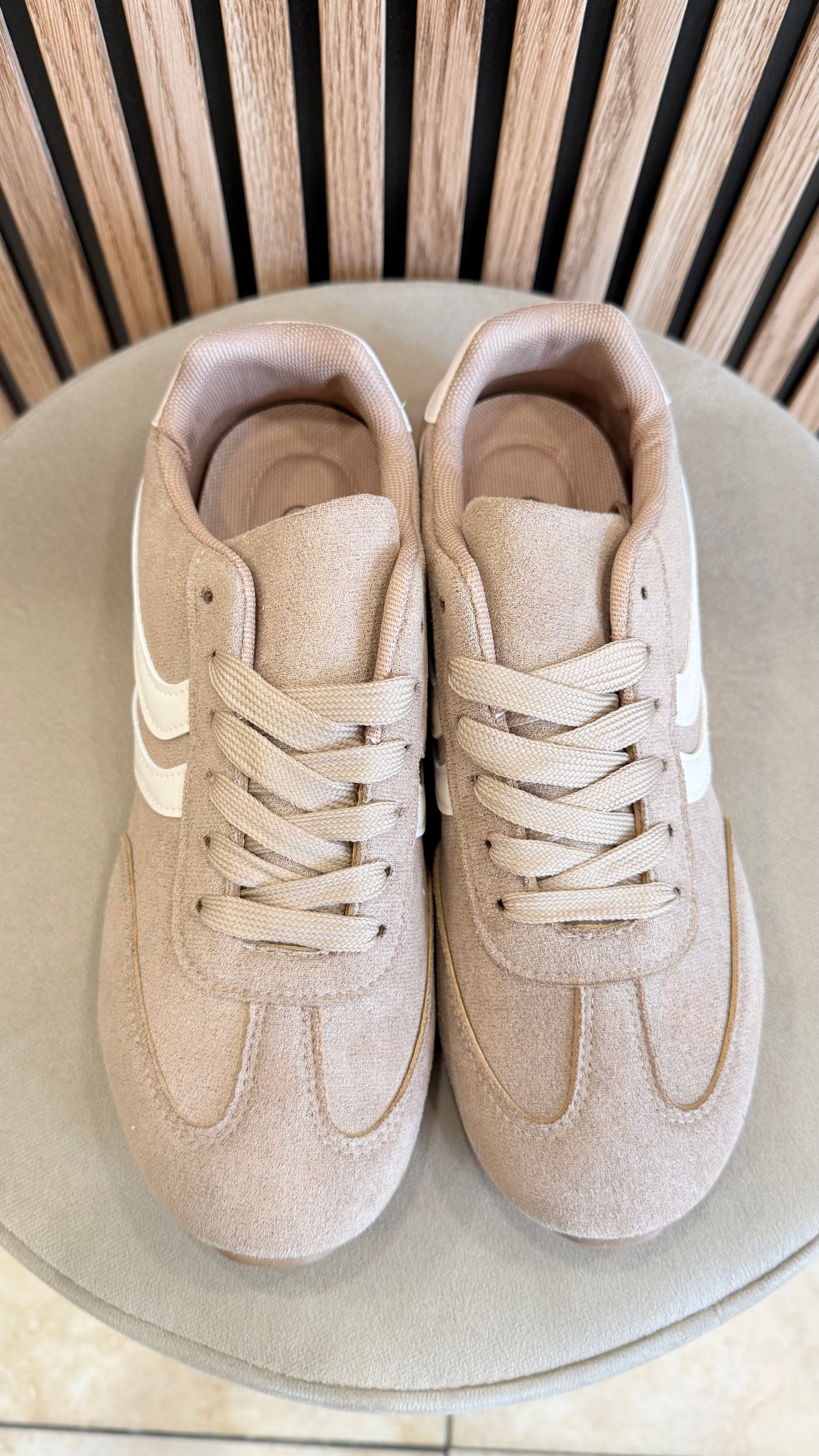 Zapatillas beige