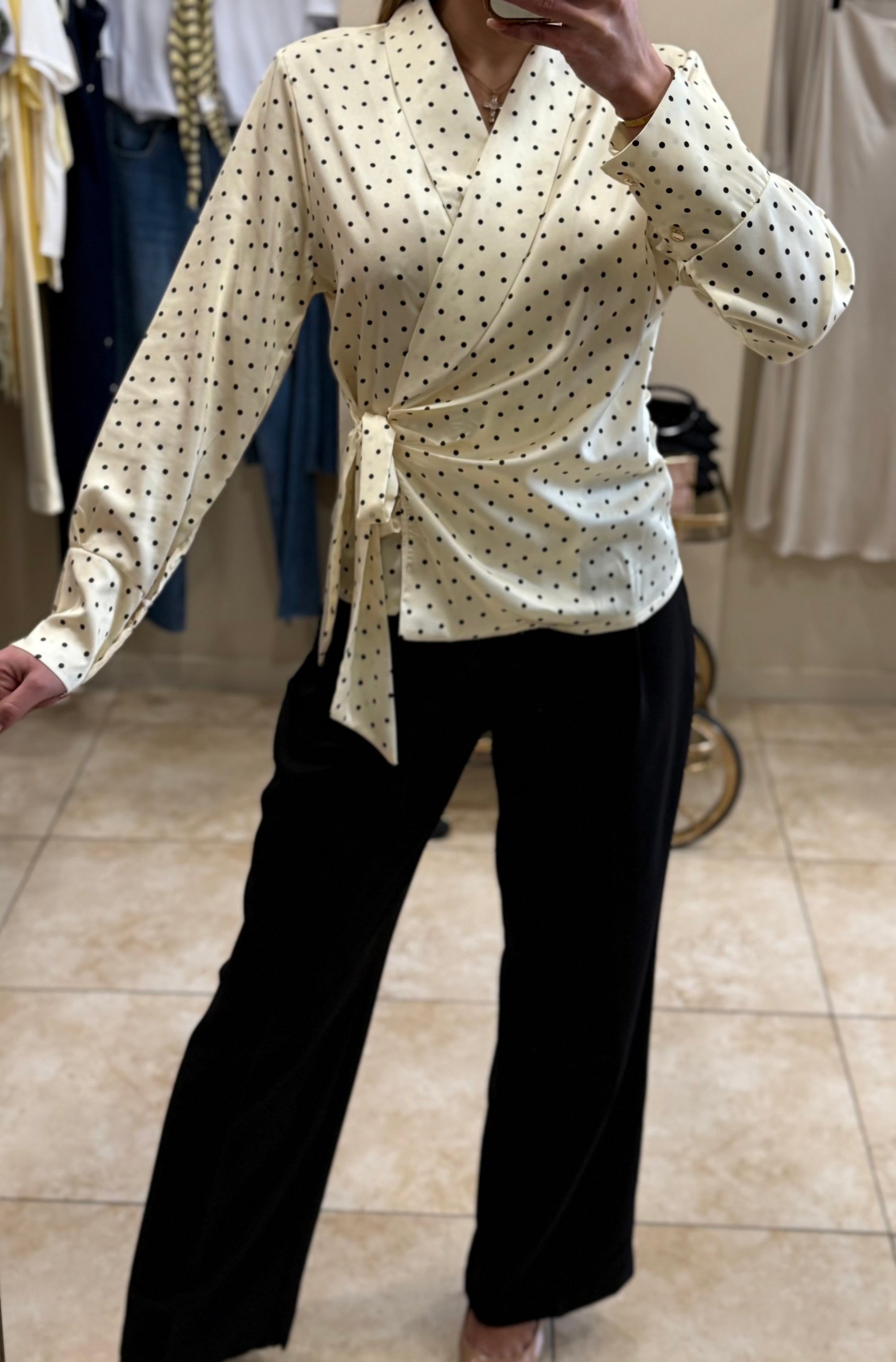 Blusa lunares lazada