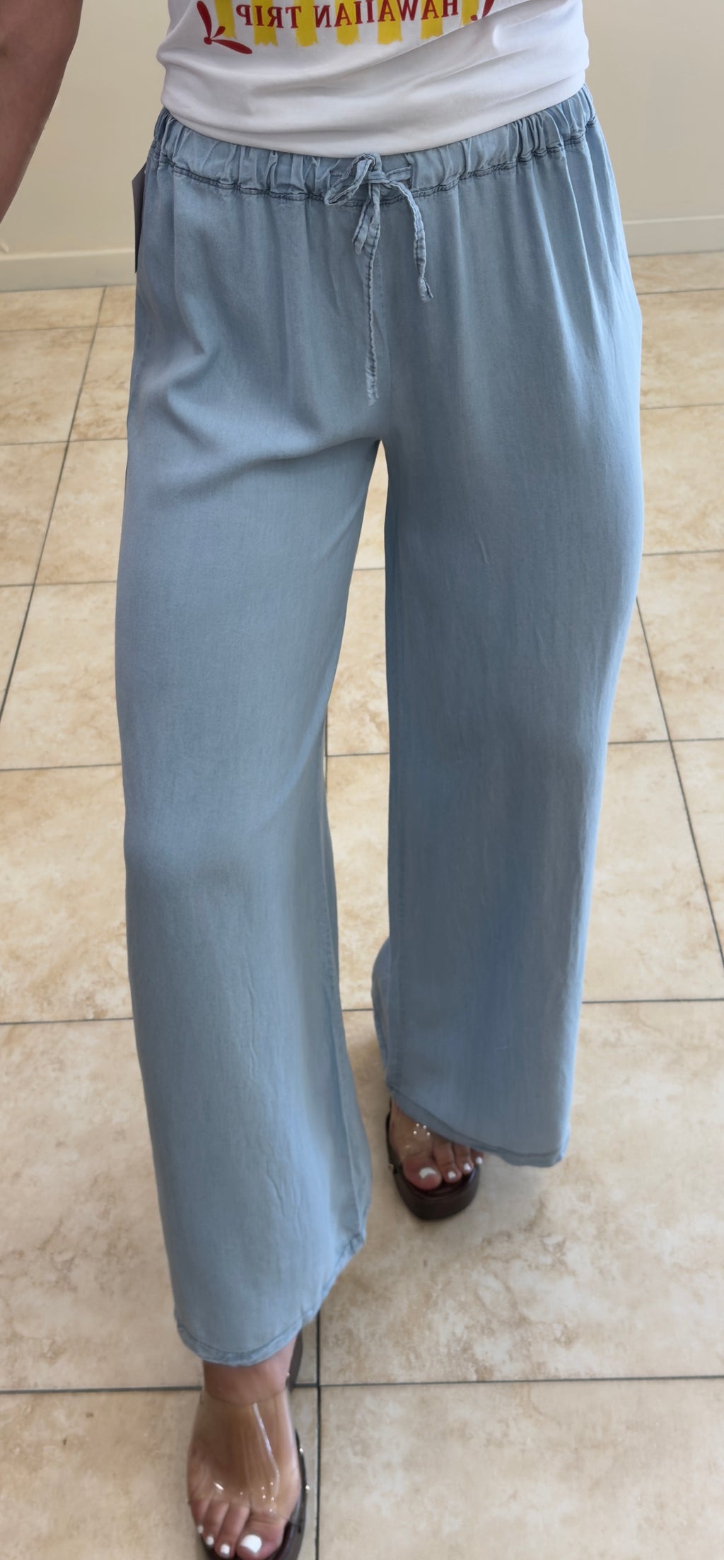 Pantalón denim fluido