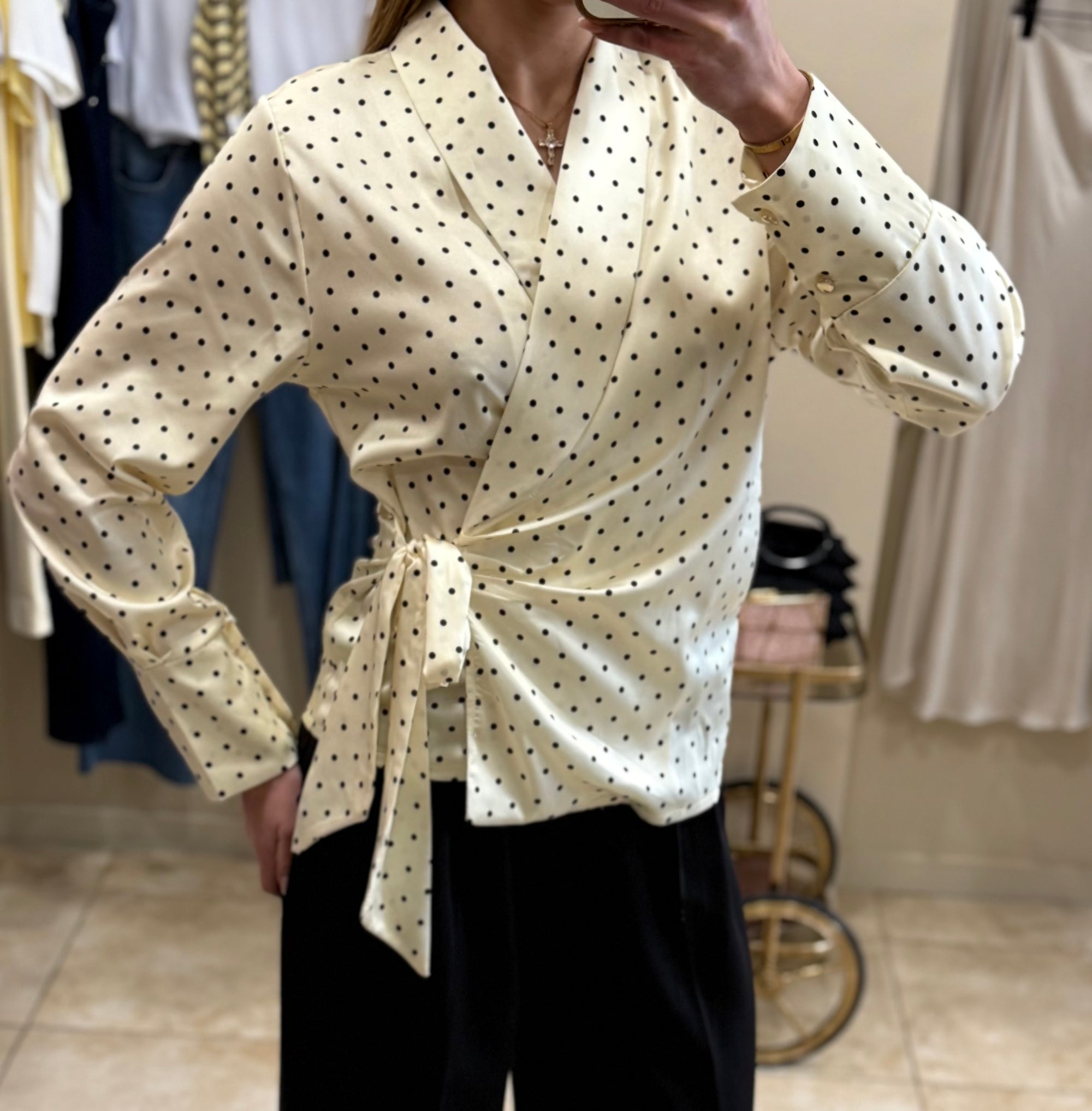 Blusa lunares lazada