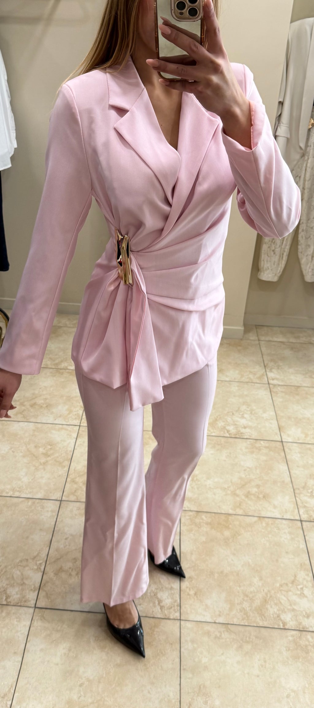 Traje ZYRA
