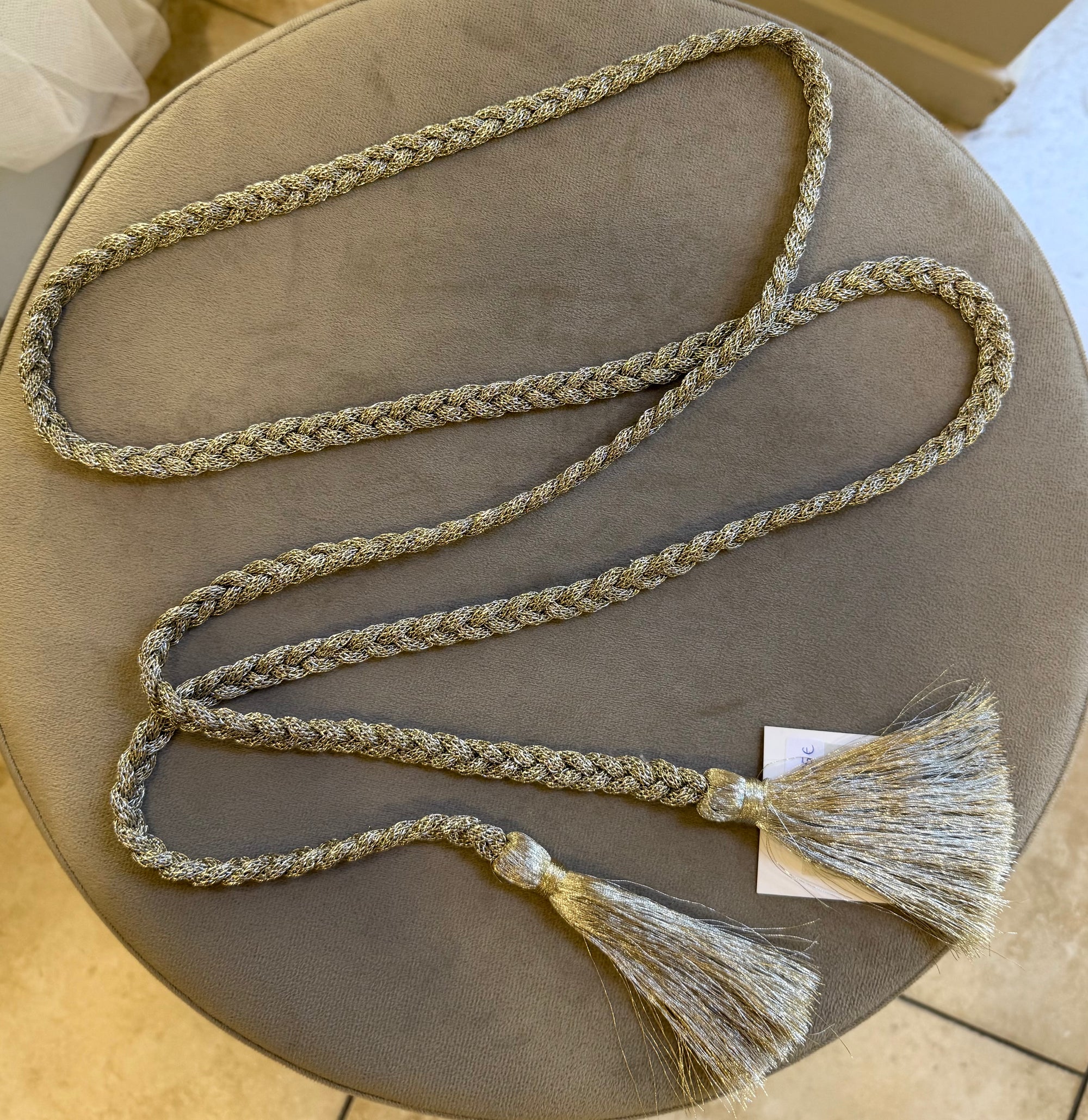 Cinturón borlas