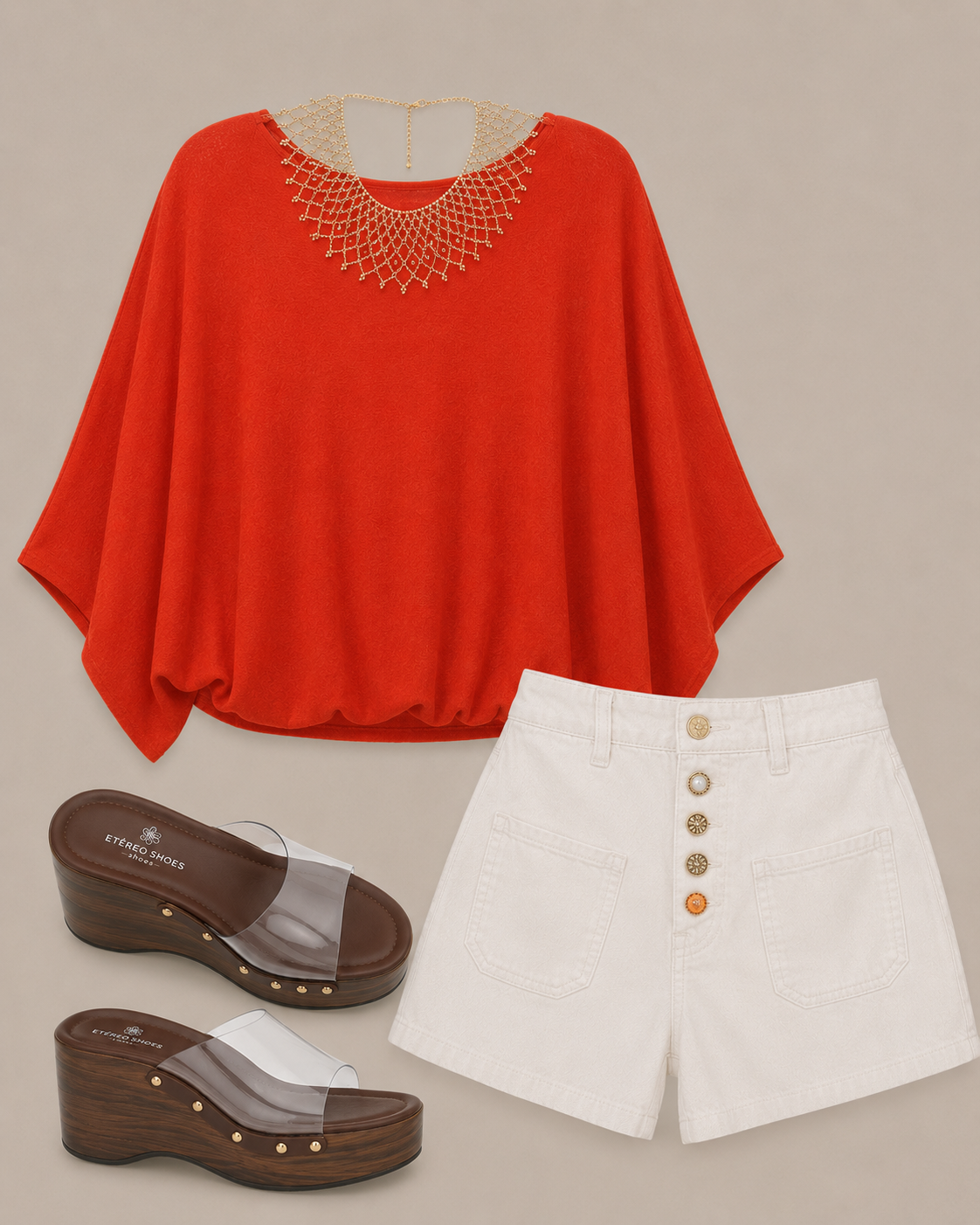 Shorts crema botones