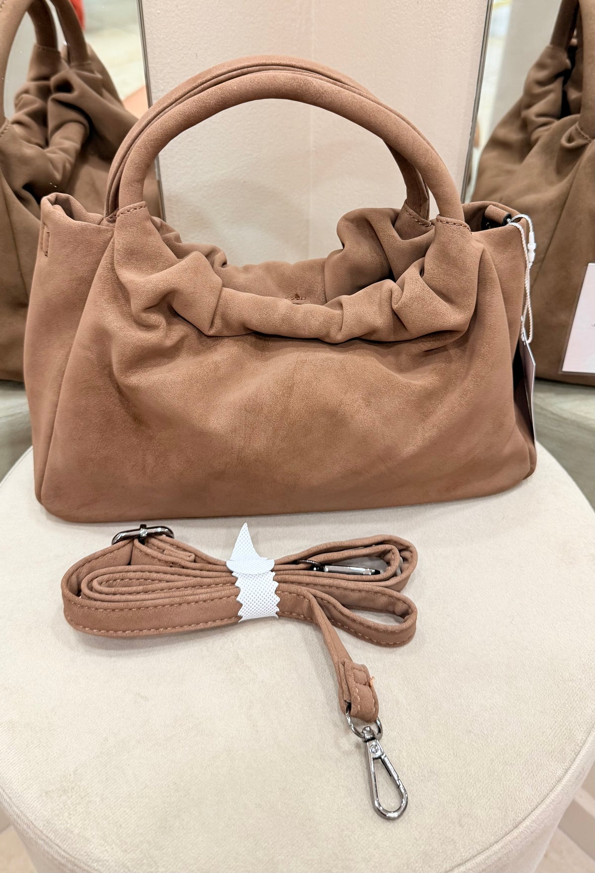 Bolso efecto ante