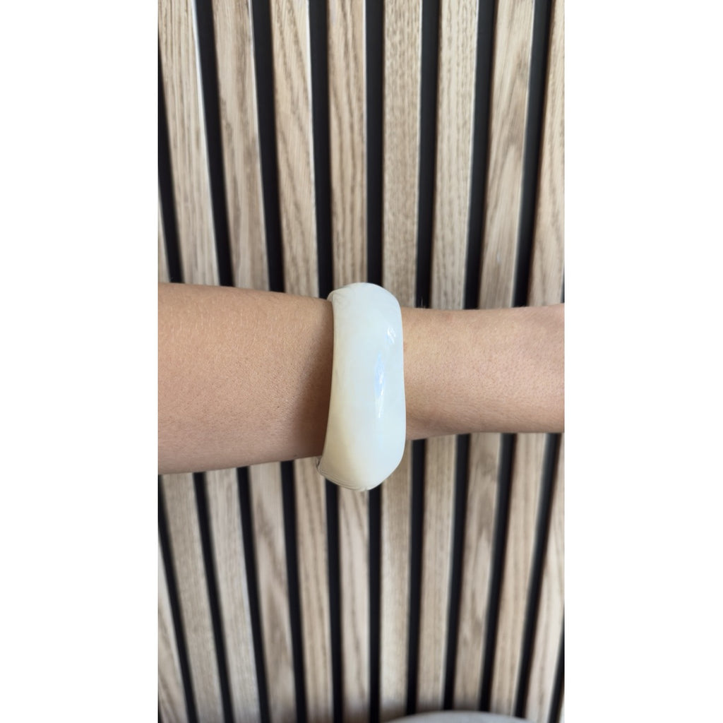 Brazalete crema