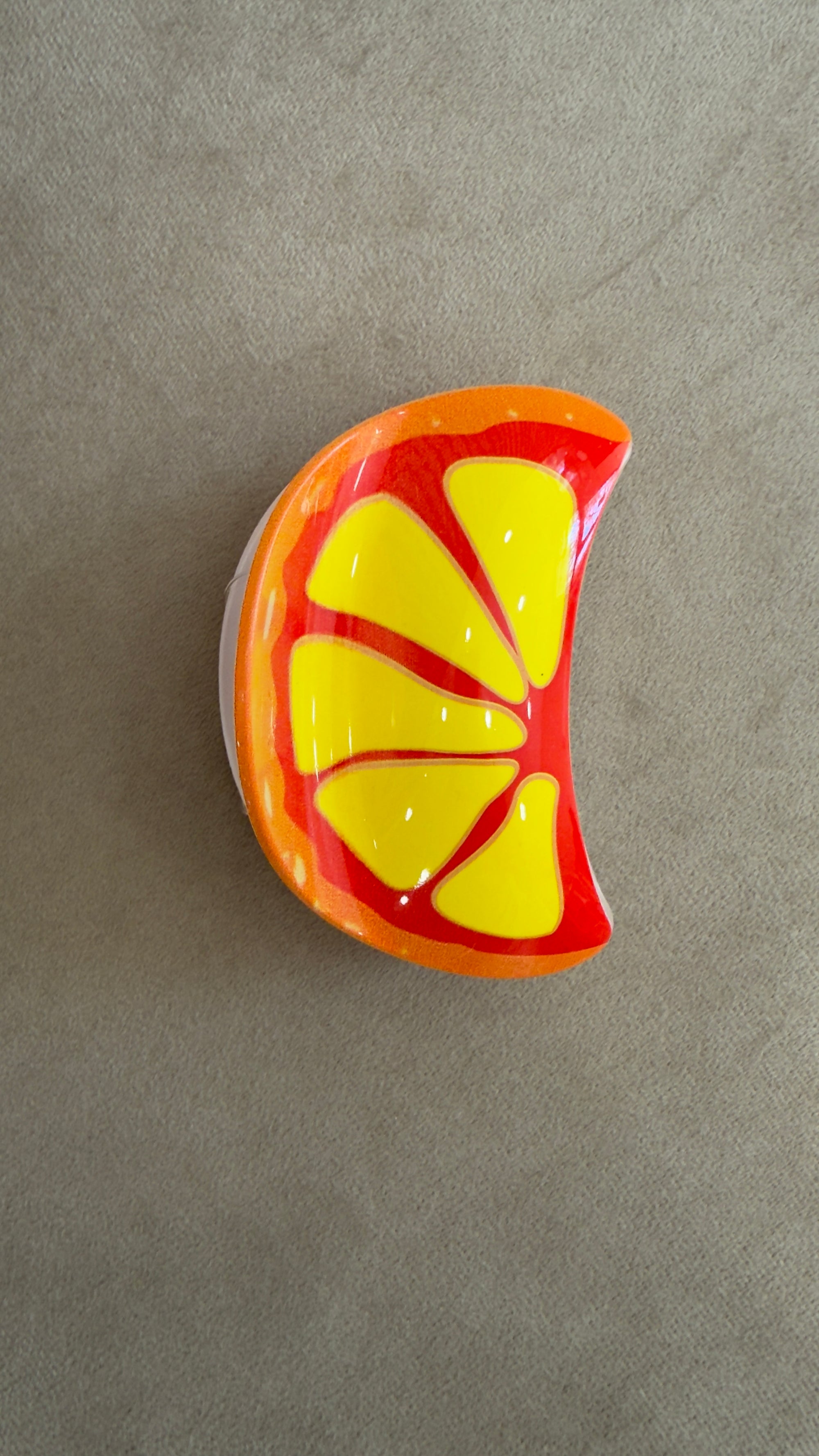 Pinza naranja