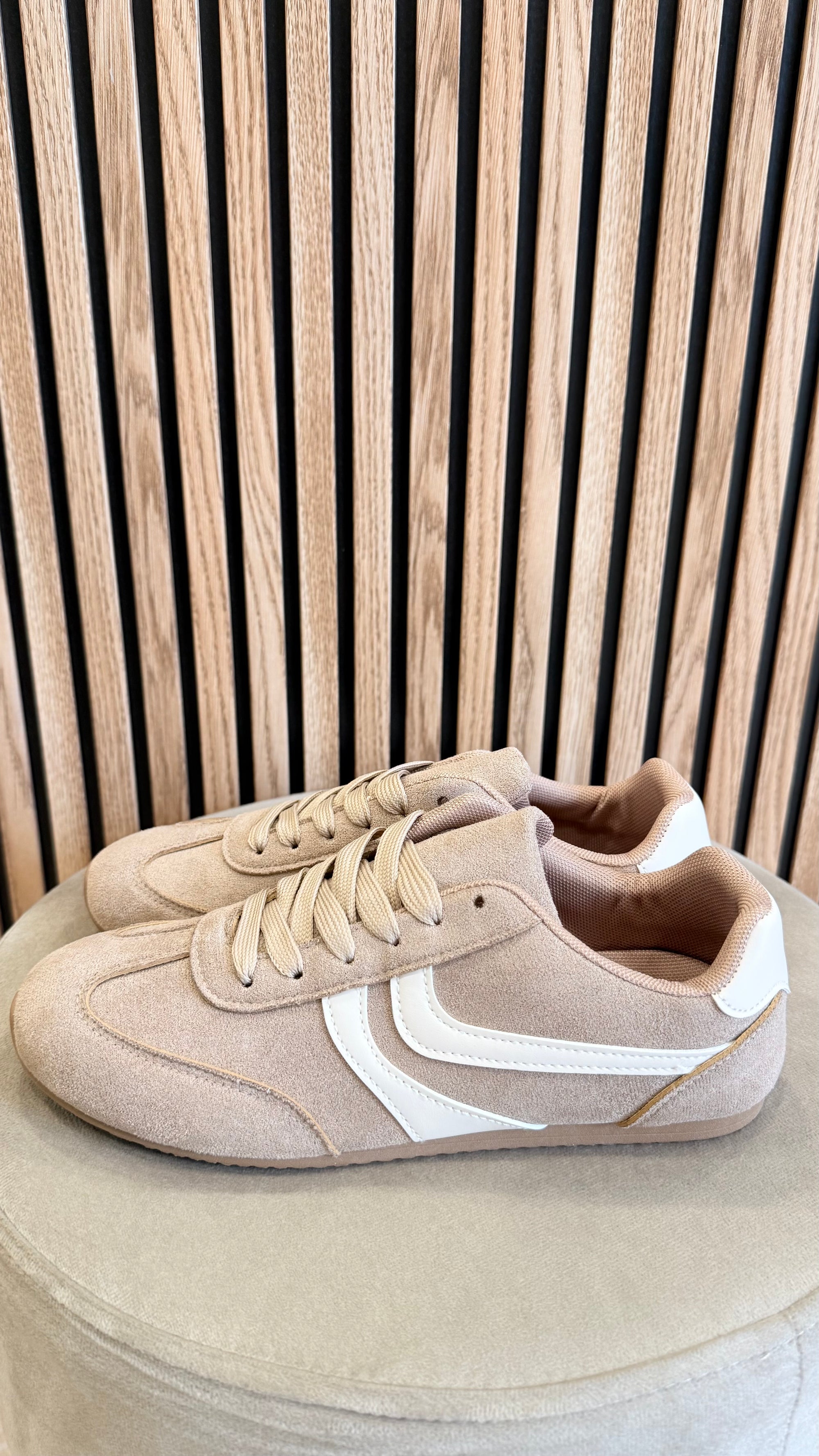 Zapatillas beige