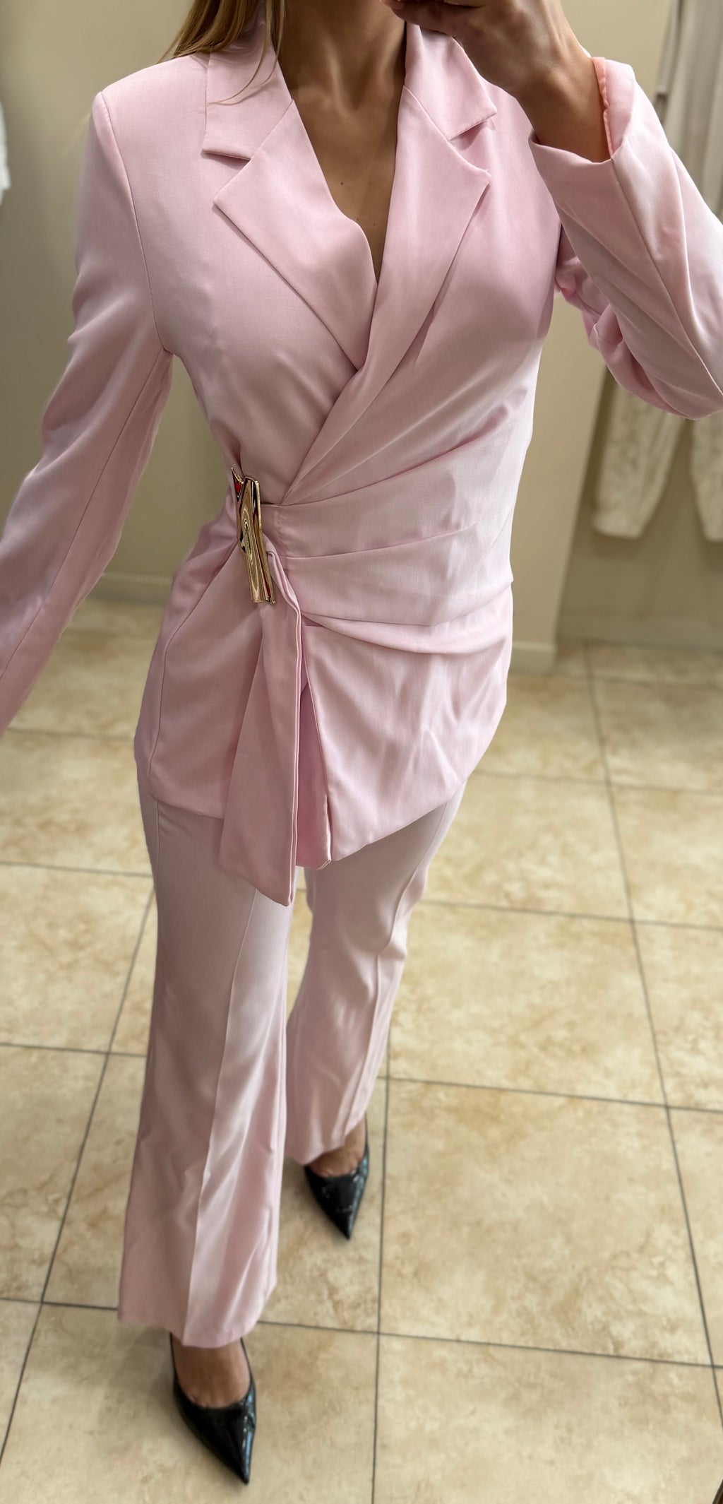 Traje ZYRA