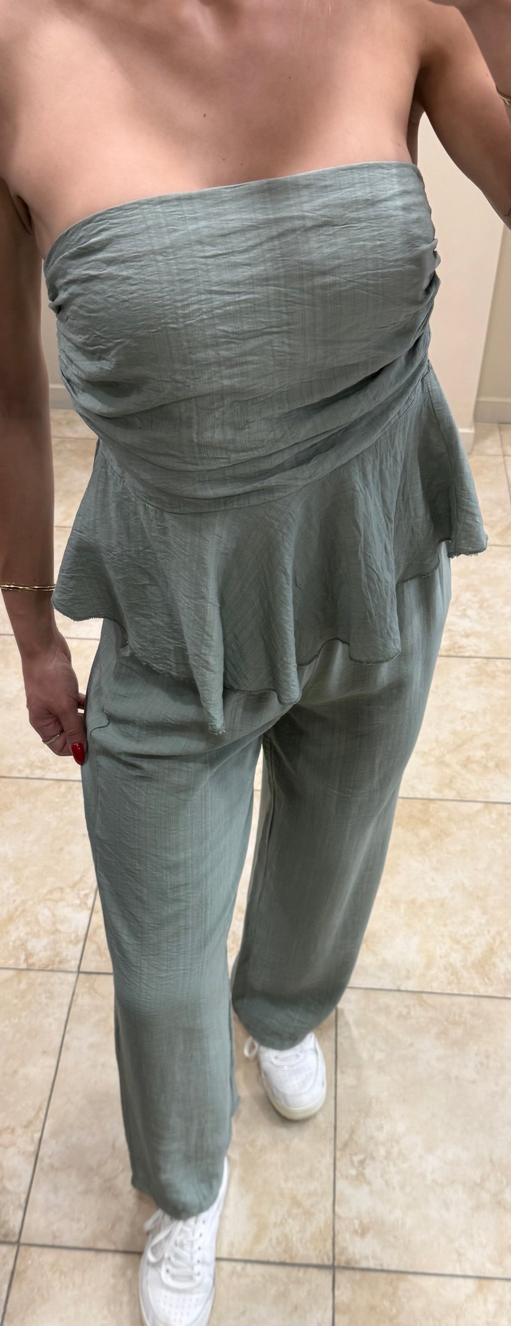 Conjunto SALVIA
