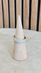 Anillo todo brillos