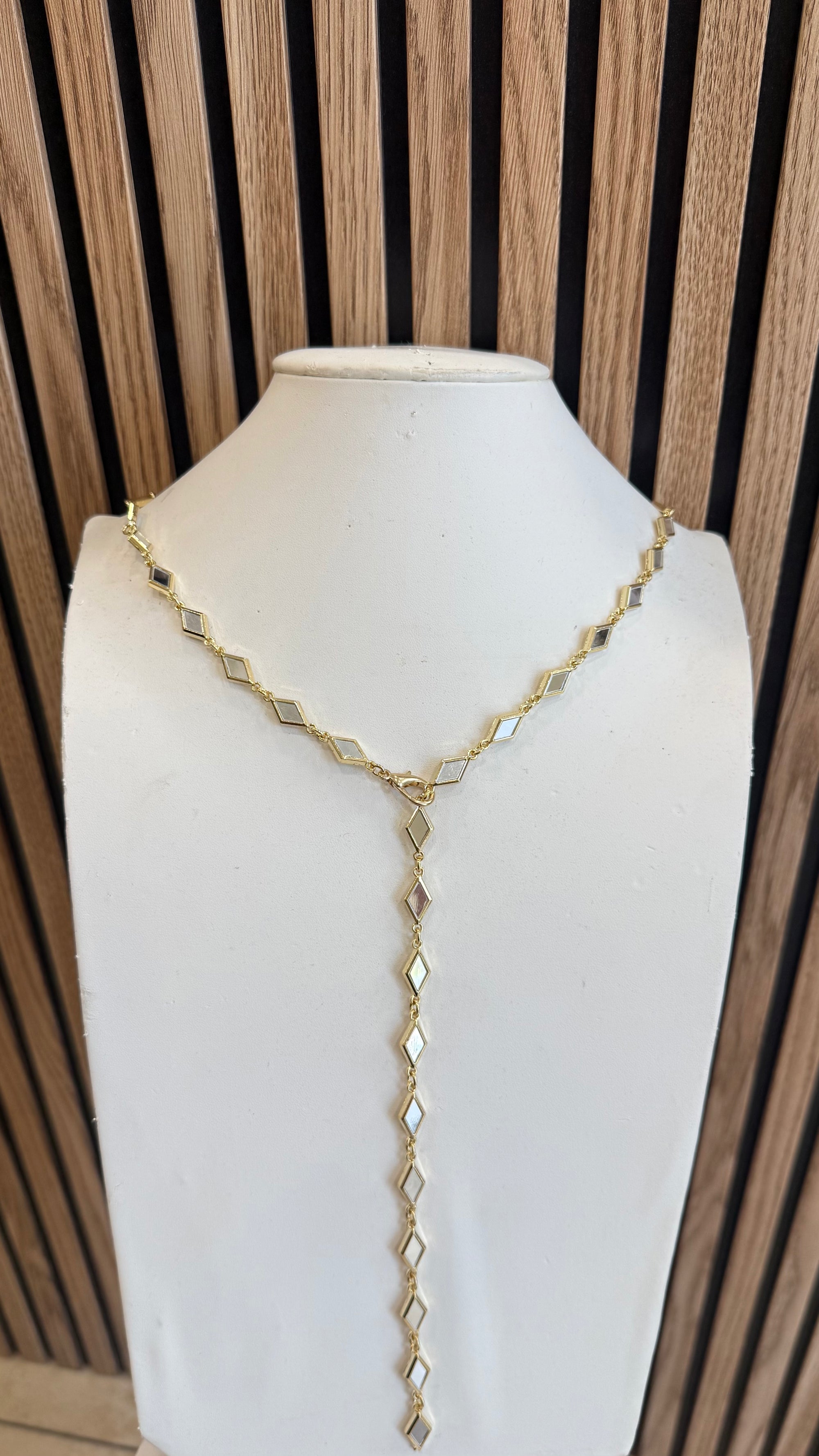 Collar espejos