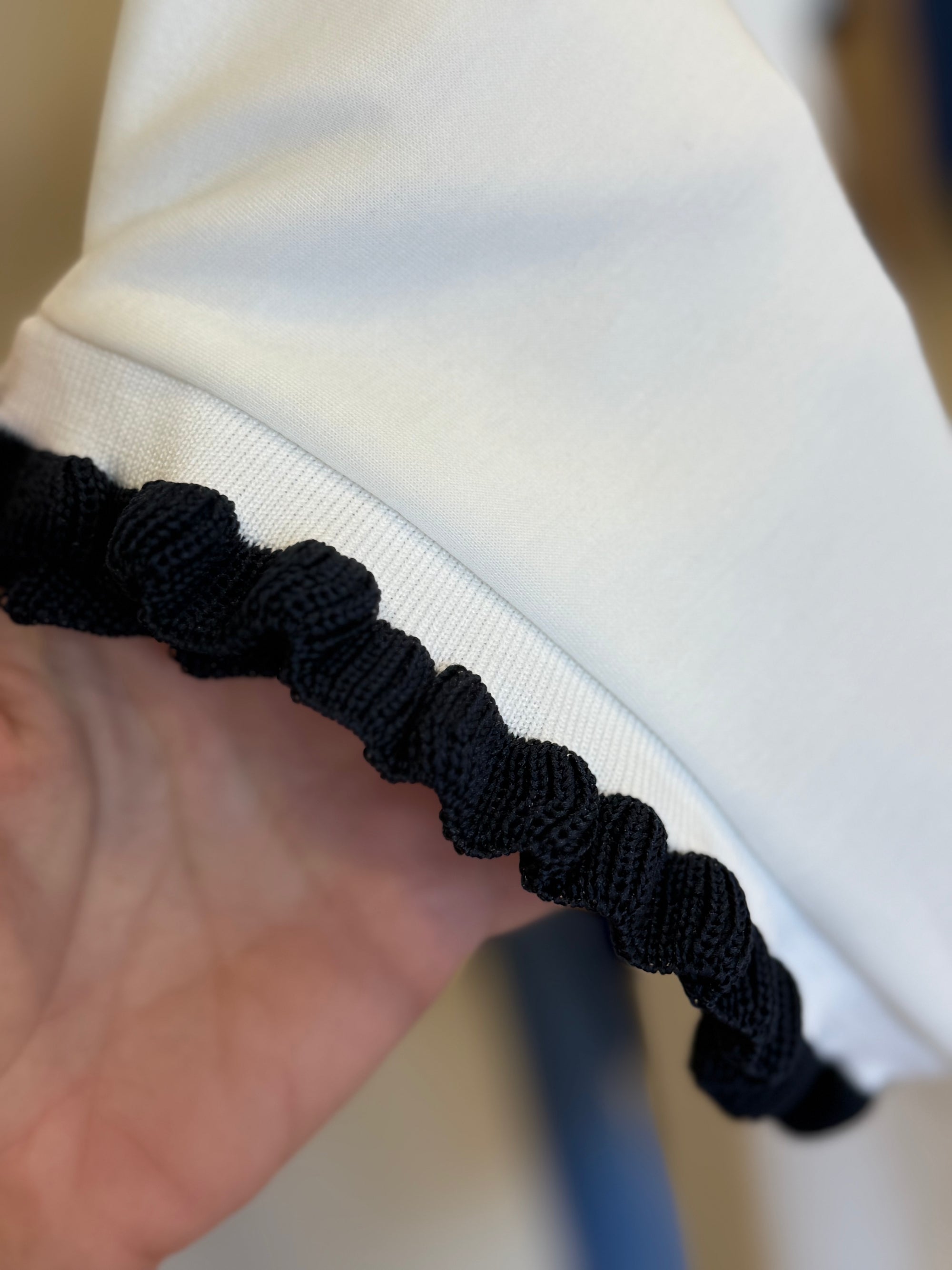 Camiseta manga volante