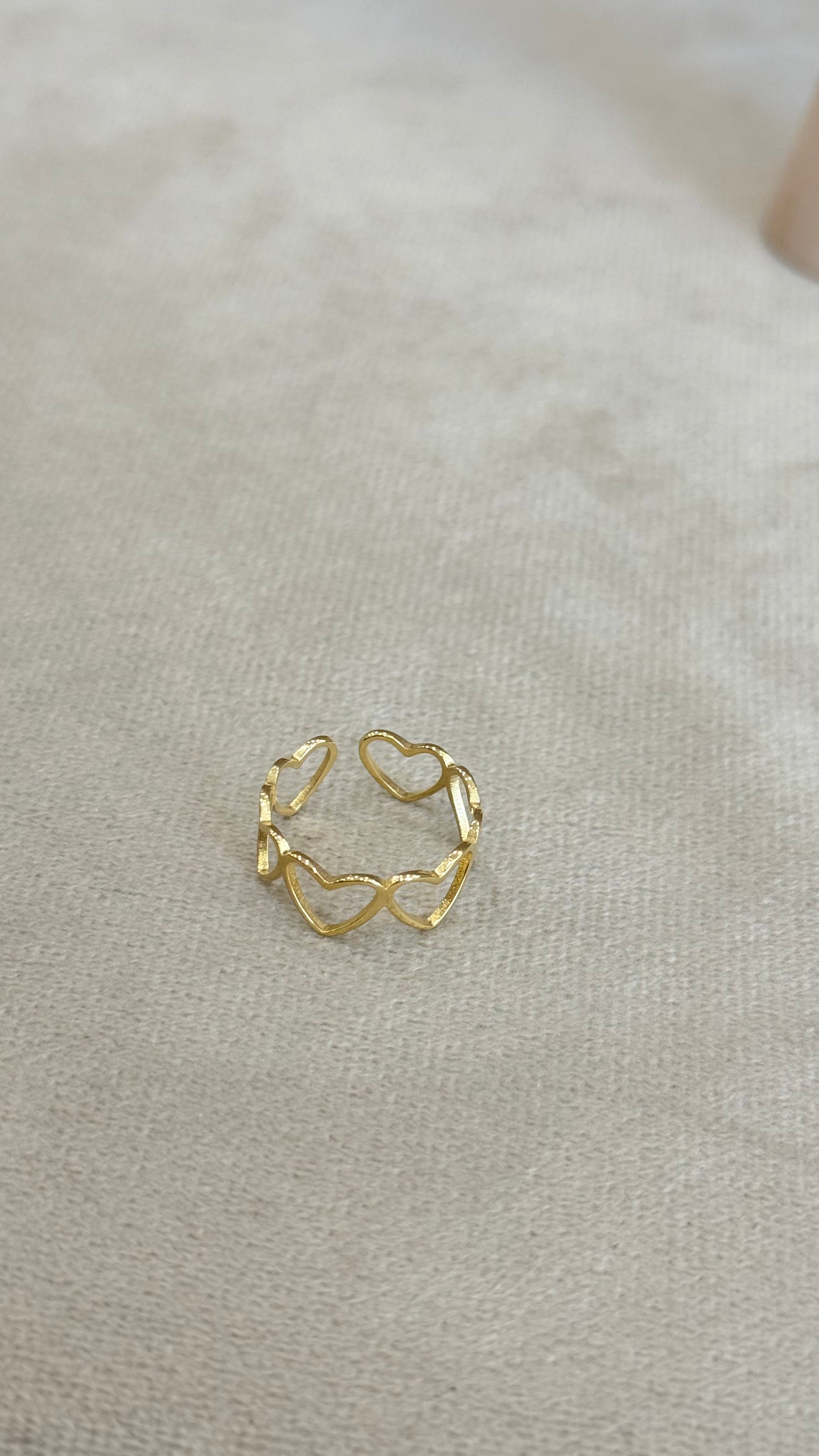 Anillo corazones varios