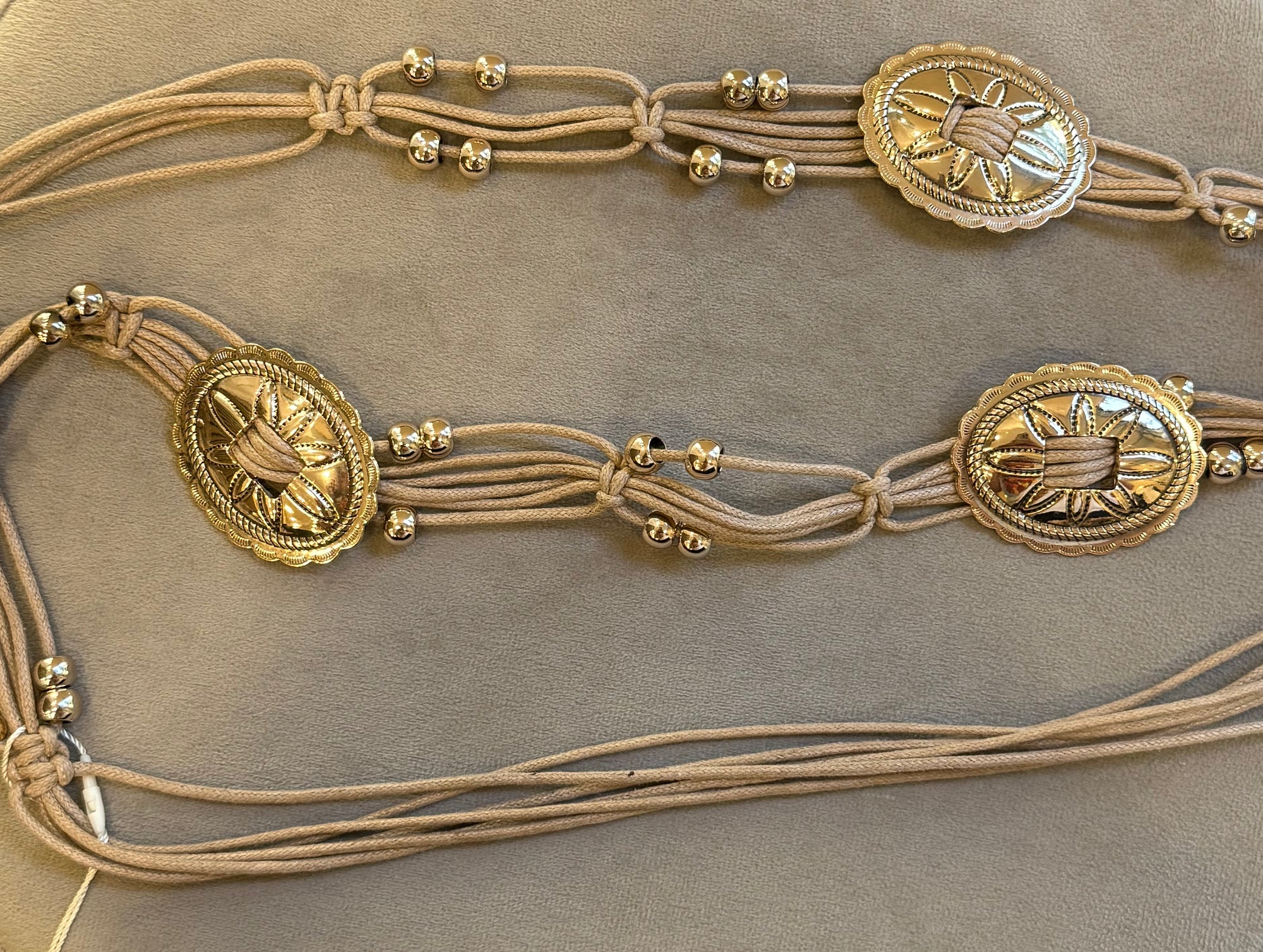 Cinturón cuerdas hebillas