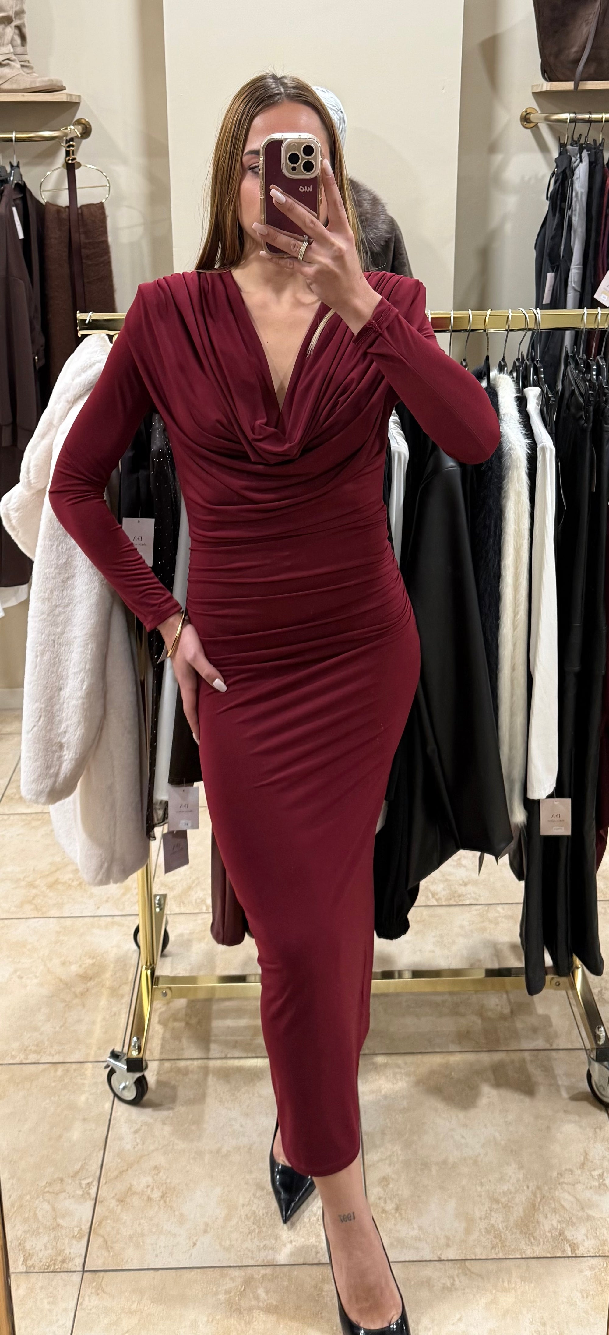 Vestido escote cascada