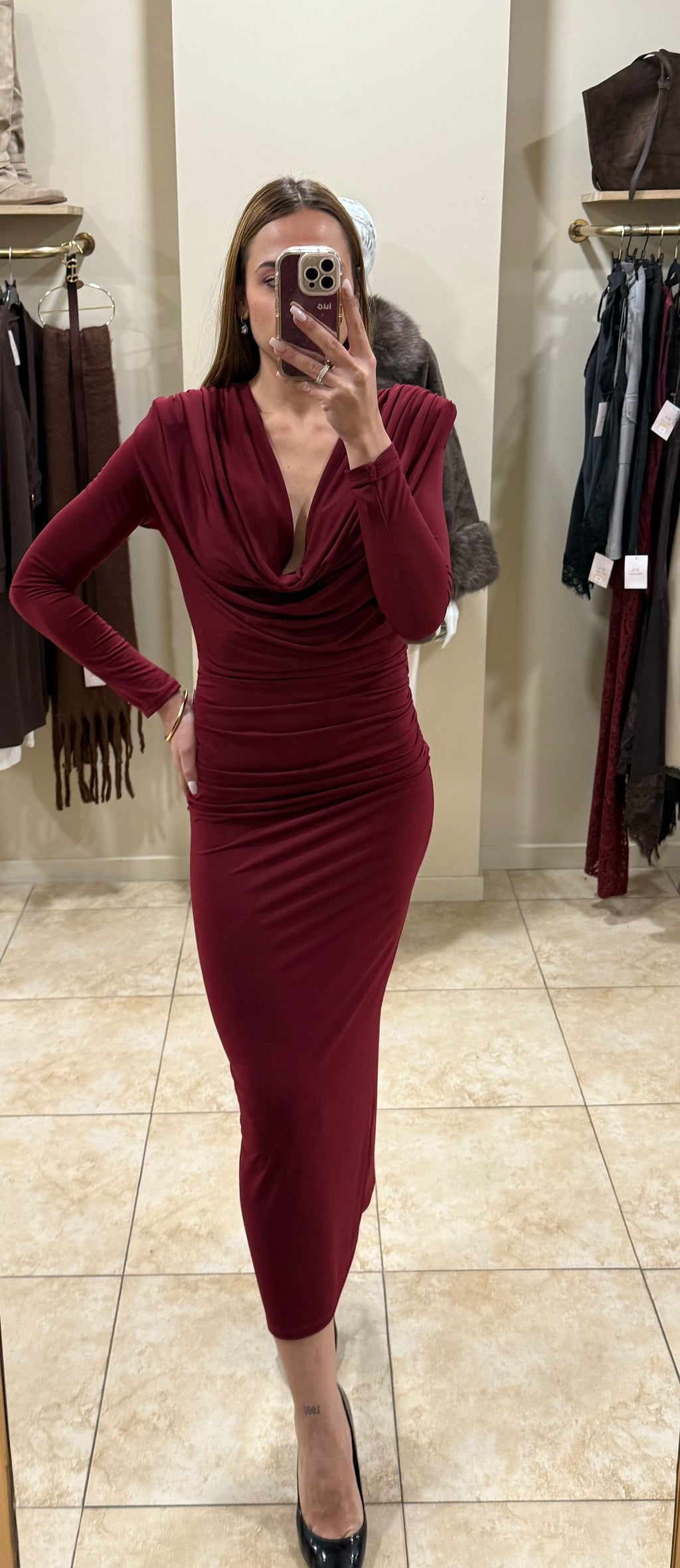 Vestido escote cascada